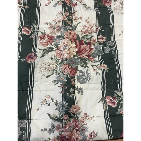 Pair Vintage Croscill Granada Quilted Pillow Shams Standard Roses Stripe Green - Picture 3 of 7